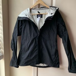 Black Patagonia raincoat!